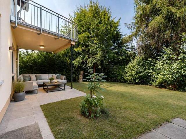 Haus zum Kaufen in Frankfurt am Main 1.350.000,00 EUR 248 m²