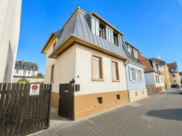 Haus zum Kaufen in Frankfurt am Main 298.000,00 EUR 74 m²