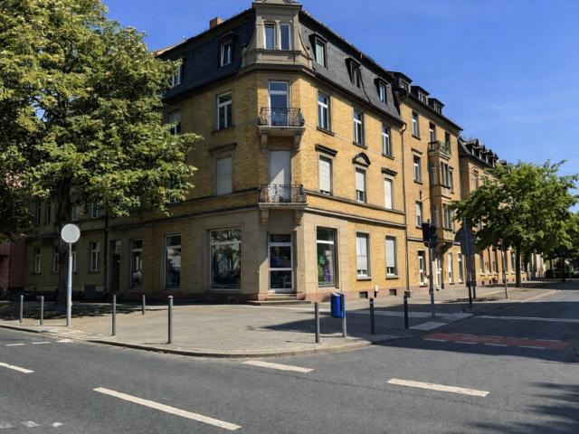 Haus zum Kaufen in Frankfurt am Main 2.669.973,00 EUR 963 m²