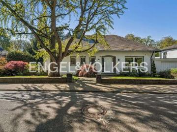 Haus zum Kaufen in Frankfurt am Main 2.800.000,00 EUR 244 m²