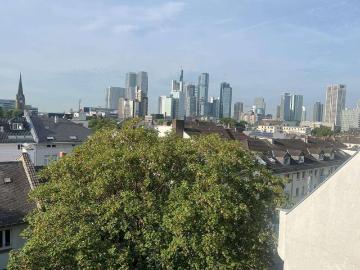 Haus zum Kaufen in Frankfurt am Main 2.200.000,00 EUR 600 m²