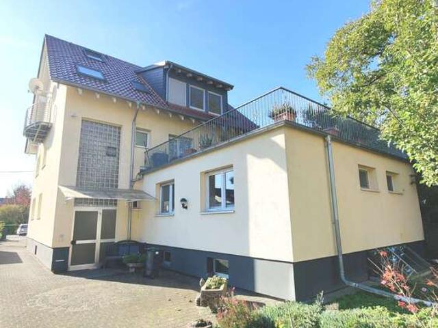 Haus zum Kaufen in Frankfurt am Main 695.000,00 EUR 366 m²