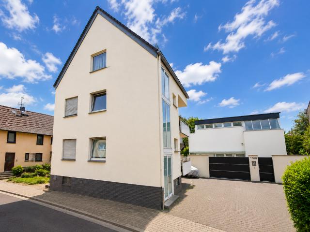 Haus zum Kaufen in Frankfurt am Main 690.000,00 EUR 164 m²