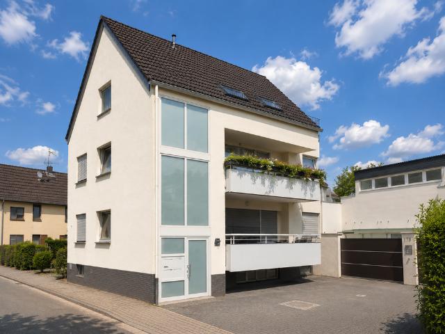 Haus zum Kaufen in Frankfurt am Main 690.000,00 EUR 180 m²