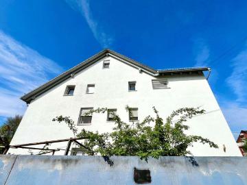 Haus zum Kaufen in Frankfurt am Main 740.000,00 EUR 313.17 m²