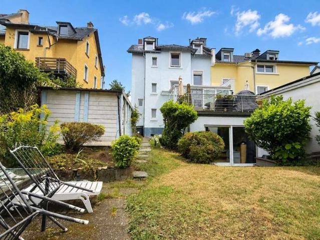 Haus zum Kaufen in Frankfurt am Main 780.000,00 EUR 207.68 m²