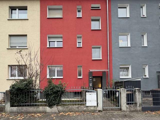 Haus zum Kaufen in Frankfurt am Main 790.000,00 EUR 201 m²