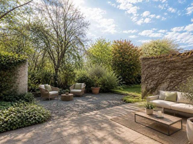 Haus zum Kaufen in Frankfurt am Main 980.000,00 EUR 181.81 m²