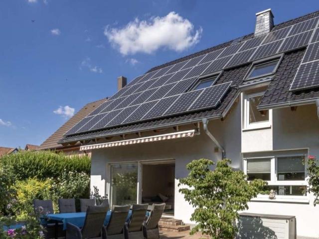 Haus zum Kaufen in Frankfurt 1.300.000,00 EUR 270 m²