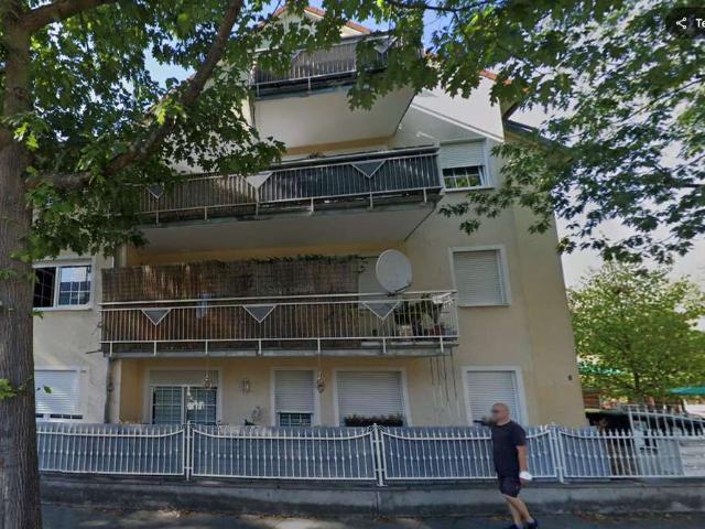 Haus zum Kaufen in Frankfurt 1.500.000,00 EUR 561 m²