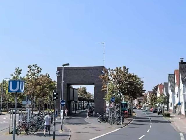 Haus zum Kaufen in Frankfurt 1.930.000,00 EUR 501 m²