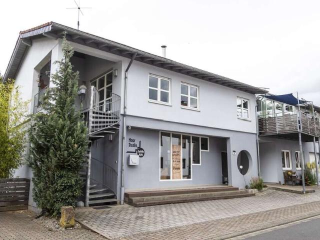 Haus zum Kaufen in Fränkisch Crumbach 475.000,00 EUR 275 m²