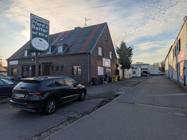 Haus zum Kaufen in Frechen 660.000,00 EUR 220 m²