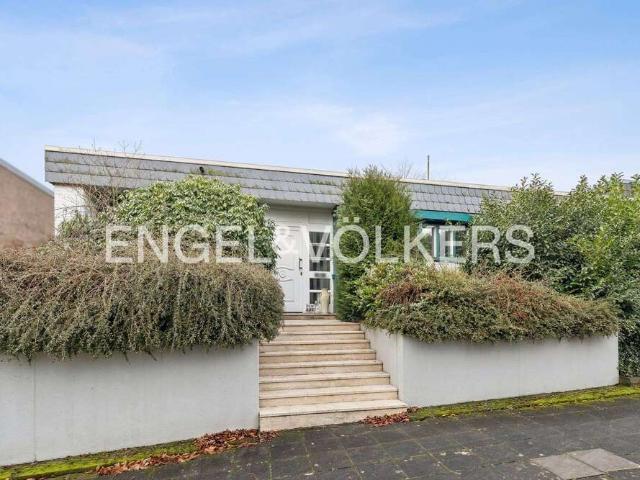 Haus zum Kaufen in Frechen 930.000,00 EUR 188 m²