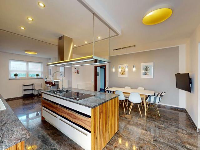 Haus zum Kaufen in Frechen 1.649.000,00 EUR 356.21 m²