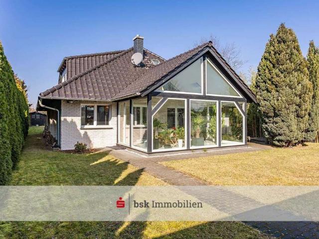 Haus zum Kaufen in Fredersdorf Vogelsdorf 749.000,00 EUR 250 m²