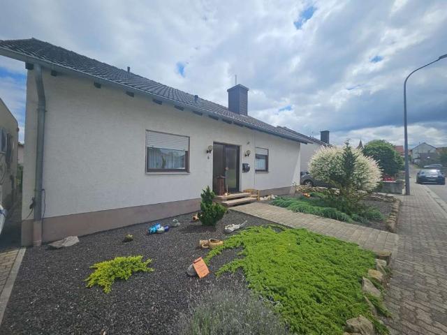 Haus zum Kaufen in Freimersheim 399.000,00 EUR 131 m²