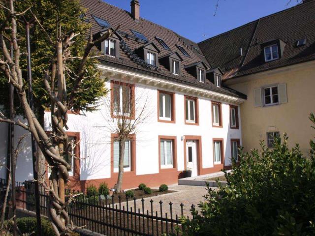 Haus zum Kaufen in Freiburg 3.200.900,00 EUR 641 m²