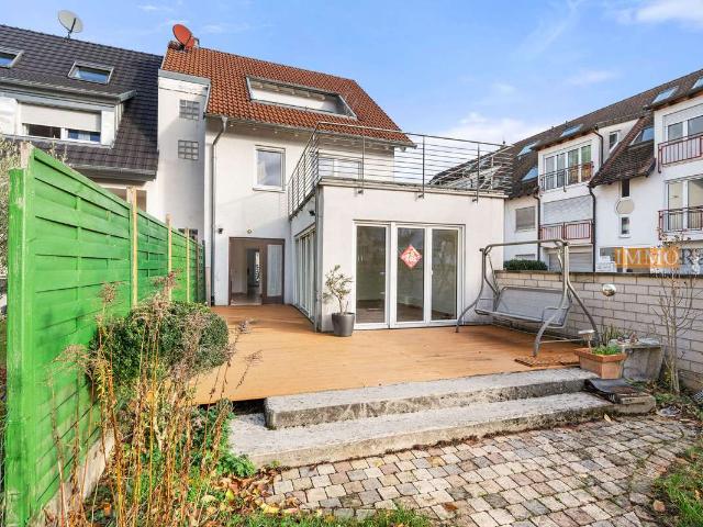 Haus zum Kaufen in Freiburg im Breisgau 699.000,00 EUR 169 m²
