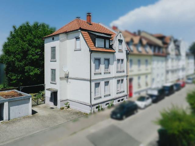 Haus zum Kaufen in Freiburg im Breisgau Sankt Georgen 780.000,00 EUR 224 m²