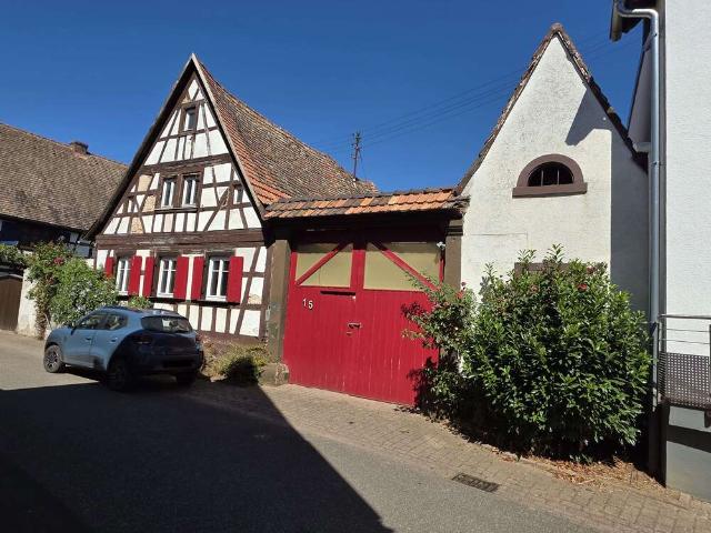 Haus zum Kaufen in Freisbach 258.000,00 EUR 258 m²