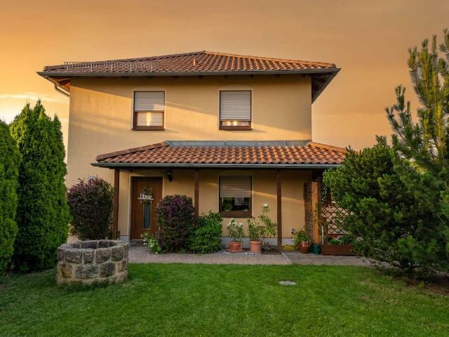 Haus zum Kaufen in Freital Pesterwitz 719.000,00 EUR 135.14 m²