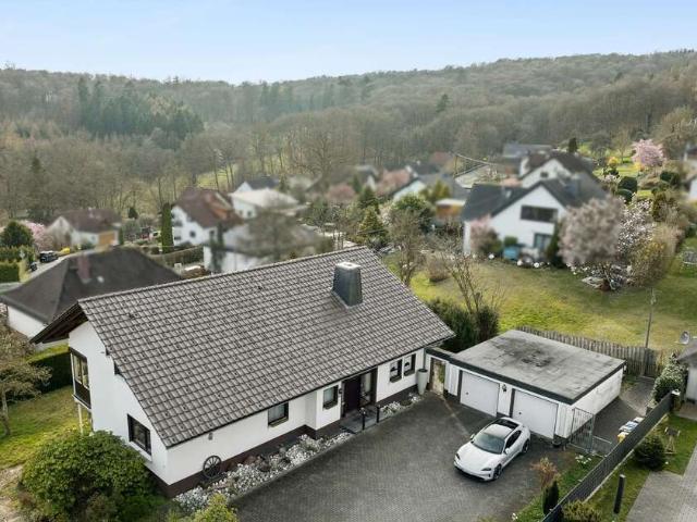 Haus zum Kaufen in Freudenberg 399.000,00 EUR 225 m²