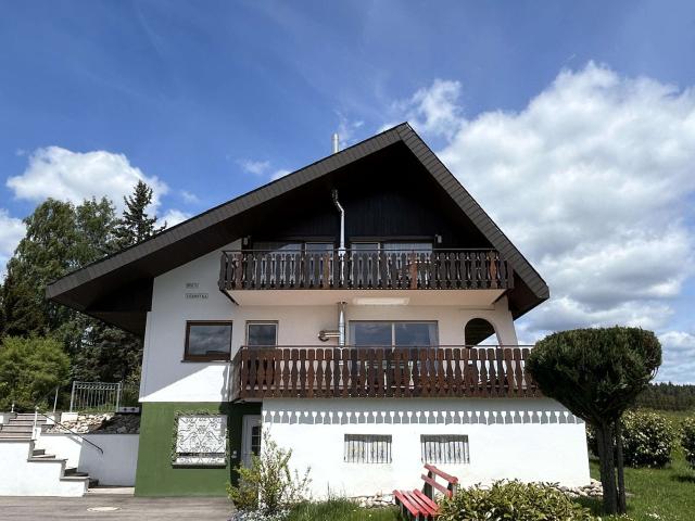Haus zum Kaufen in Friedenweiler 490.000,00 EUR 283 m²