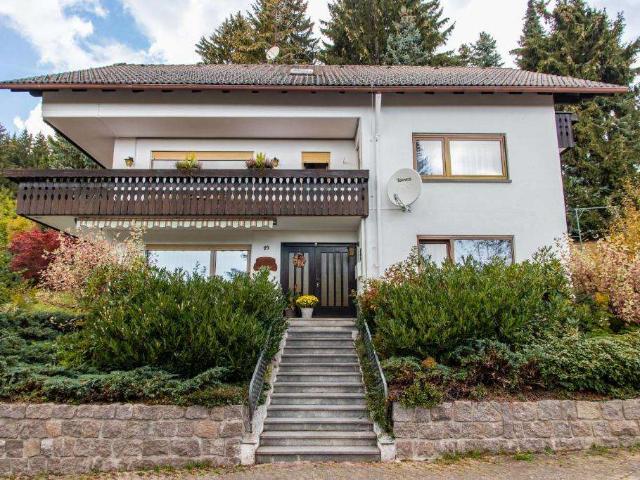 Haus zum Kaufen in Friedenweiler 625.000,00 EUR 260 m²