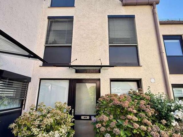 Haus zum Kaufen in Friedrichsdorf 579.000,00 EUR 150.05 m²