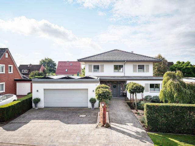 Haus zum Kaufen in Friedrichsfehn 999.000,00 EUR 208 m²