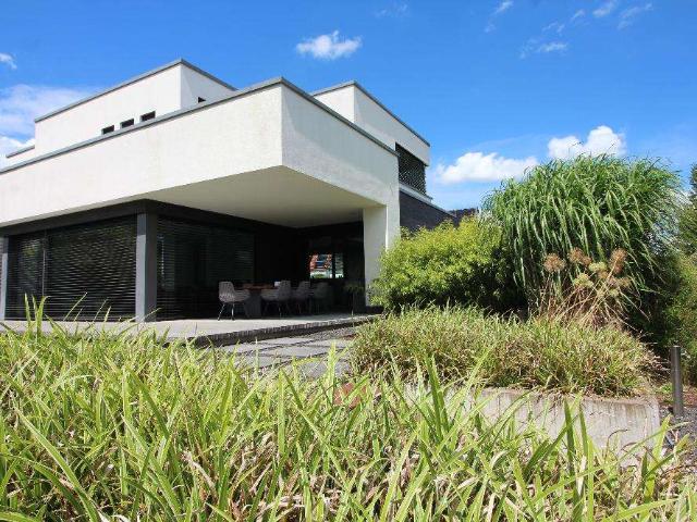 Haus zum Kaufen in Fröndenberg 1.198.000,00 EUR 193 m²