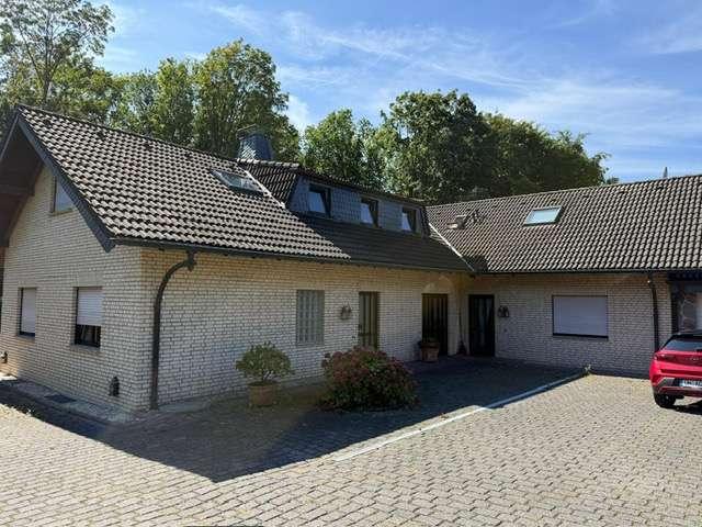 Haus zum Kaufen in FröndenbergRuhr, Unna Kreis 350.000,00 EUR 180 m²
