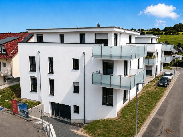 Haus zum Kaufen in Fuldatal 3.945.000,00 EUR 816.26 m²
