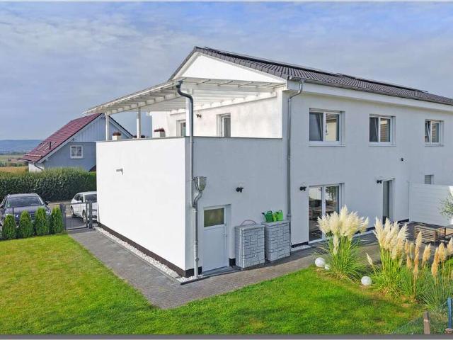 Haus zum Kaufen in Fuldatal 380.000,00 EUR 123.08 m²