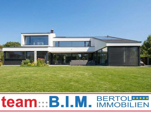 Haus zum Kaufen in Fürstenfeldbruck 3.950.000,00 EUR 600 m²