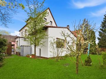 Haus zum Kaufen in Fürth 594.000,00 EUR 195.5 m²
