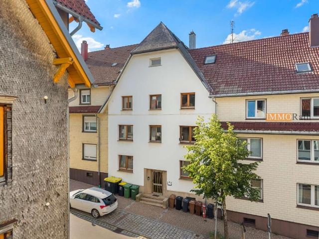 Haus zum Kaufen in Furtwangen im Schwarzwald 460.000,00 EUR 247 m²
