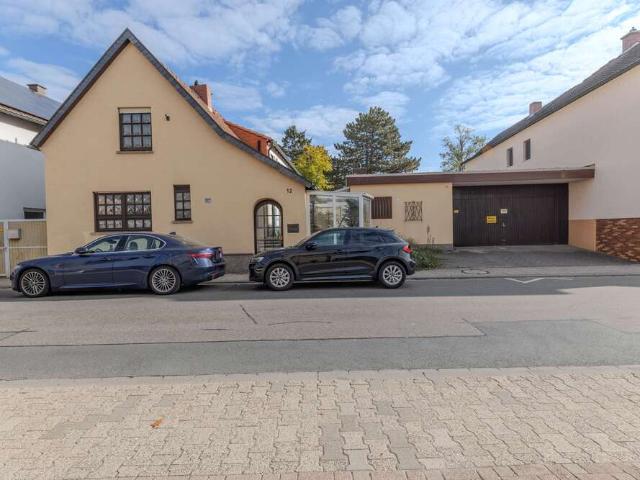 Haus zum Kaufen in Fußgönheim 490.000,00 EUR 200 m²
