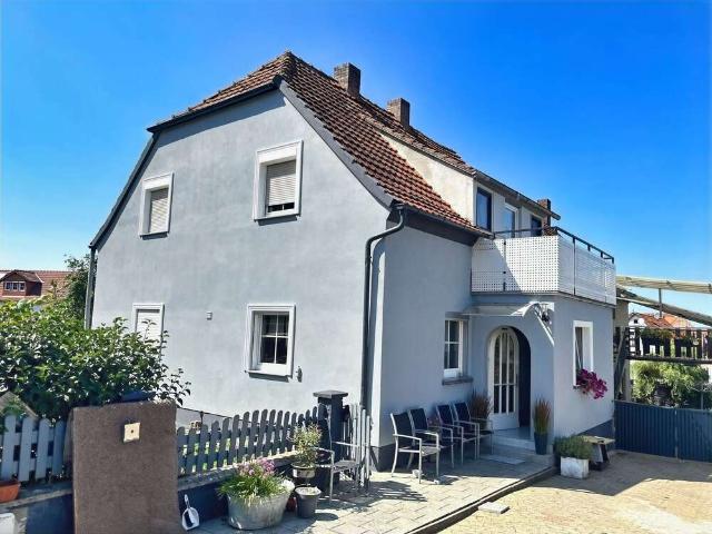 Haus zum Kaufen in Knetzgau 425.000,00 EUR 280 m²