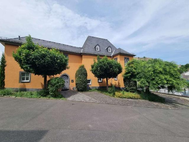 Haus zum Kaufen in Koblenz 585.000,00 EUR 187 m²