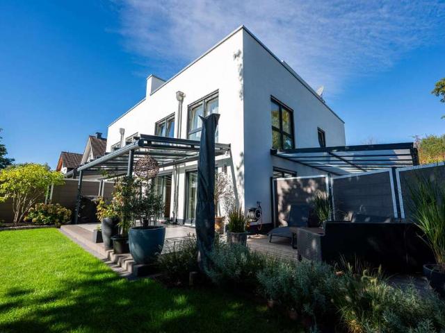 Haus zum Kaufen in Koblenz 675.000,00 EUR 151.21 m²