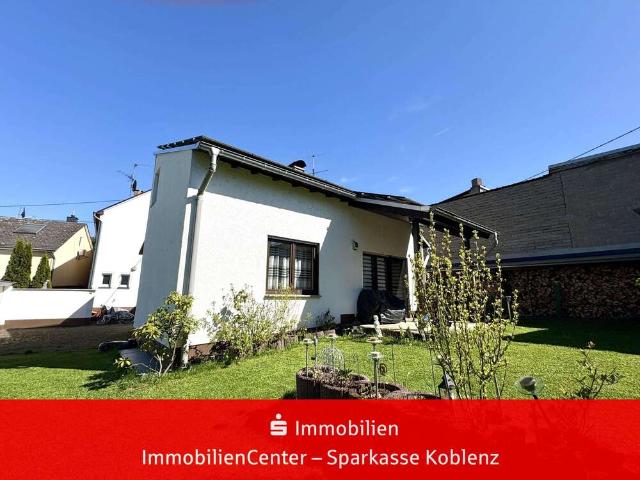 Haus zum Kaufen in Koblenz 325.000,00 EUR 125 m²