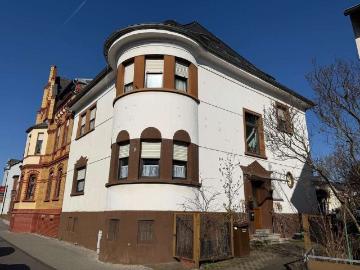 Haus zum Kaufen in Koblenz 399.000,00 EUR 214.83 m²