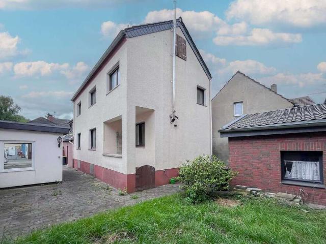 Haus zum Kaufen in Köln 439.000,00 EUR 130.03 m²