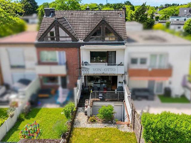 Haus zum Kaufen in Köln 465.999,00 EUR 120.57 m²