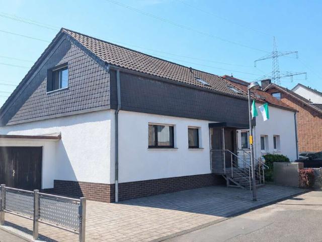 Haus zum Kaufen in Köln 540.000,00 EUR 172 m²