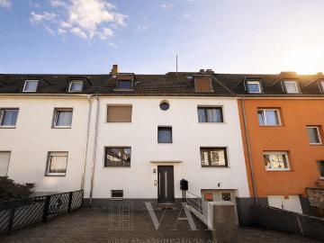 Haus zum Kaufen in Köln 620.000,00 EUR 186 m²