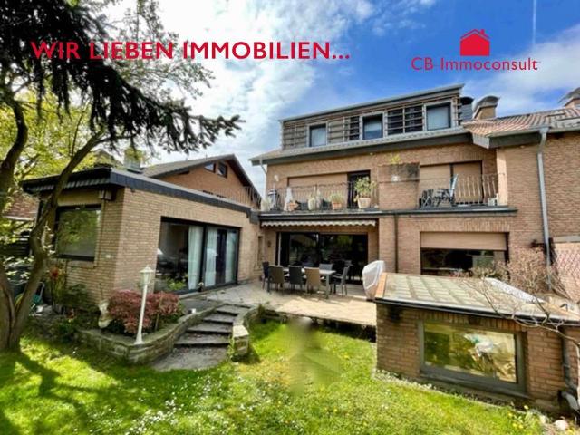 Haus zum Kaufen in Köln 689.000,00 EUR 217 m²