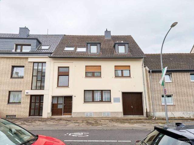 Haus zum Kaufen in Köln 739.000,00 EUR 215 m²